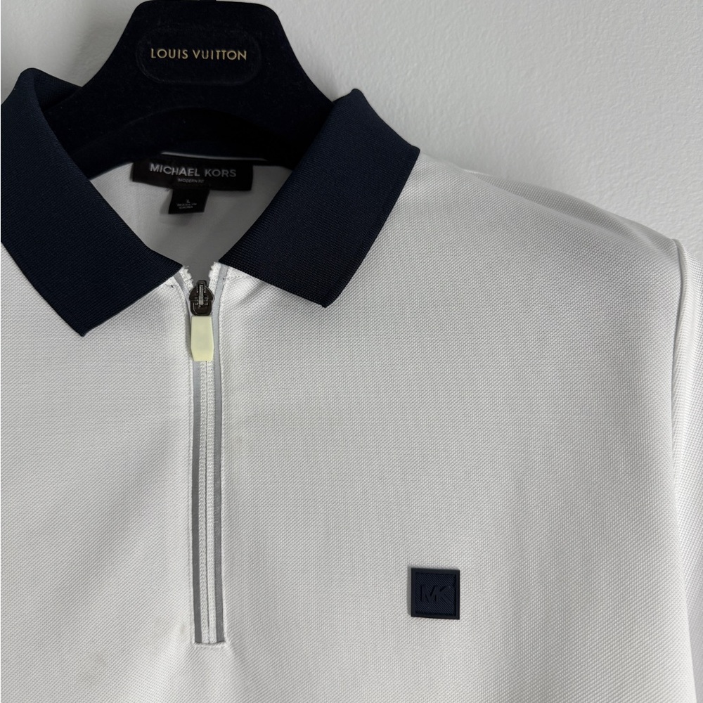 Michael Kors Men’s White Short Sleeve Polo Zip Shirt with Navy Collar